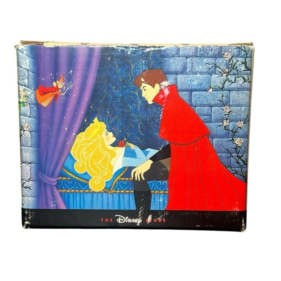 New in Box Vintage Collectible Disney Sleeping Beauty Coffee Mug - Picture 7 of 8